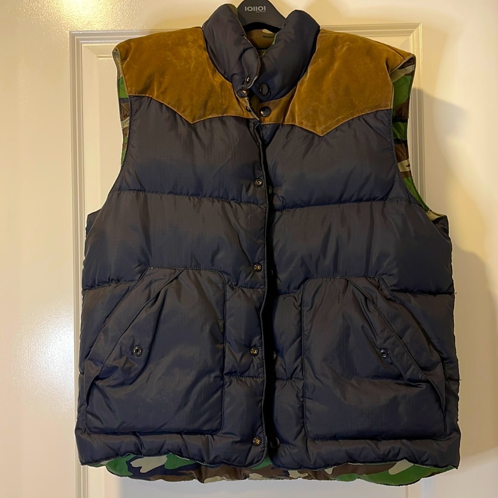 Double-side padded vest